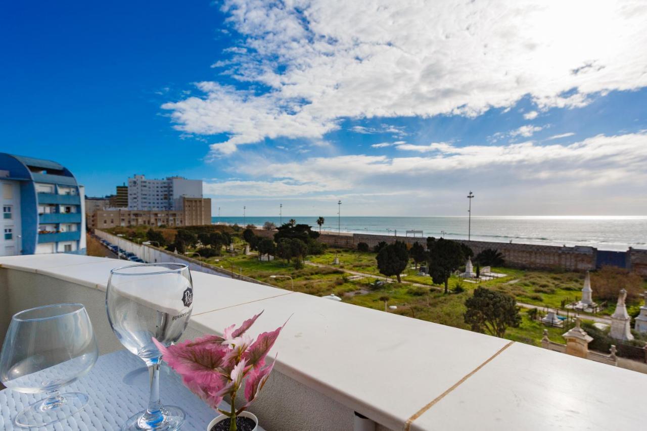 Poseidon Beach Apartment & Parking By Cadiz4Rentals Exterior photo