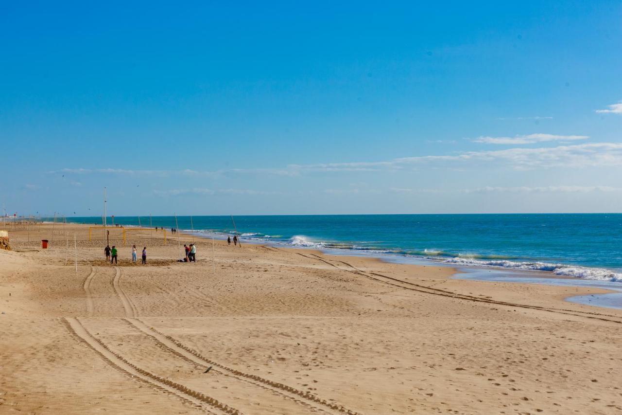 Poseidon Beach Apartment & Parking By Cadiz4Rentals Exterior photo